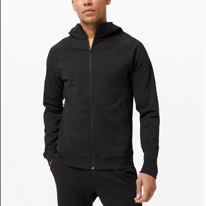 Lululemon Men’s gray commuter hoodie